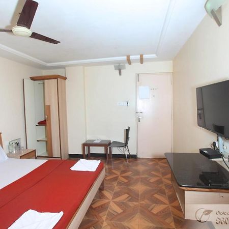 Hotel S R M Central Park Chennai Esterno foto