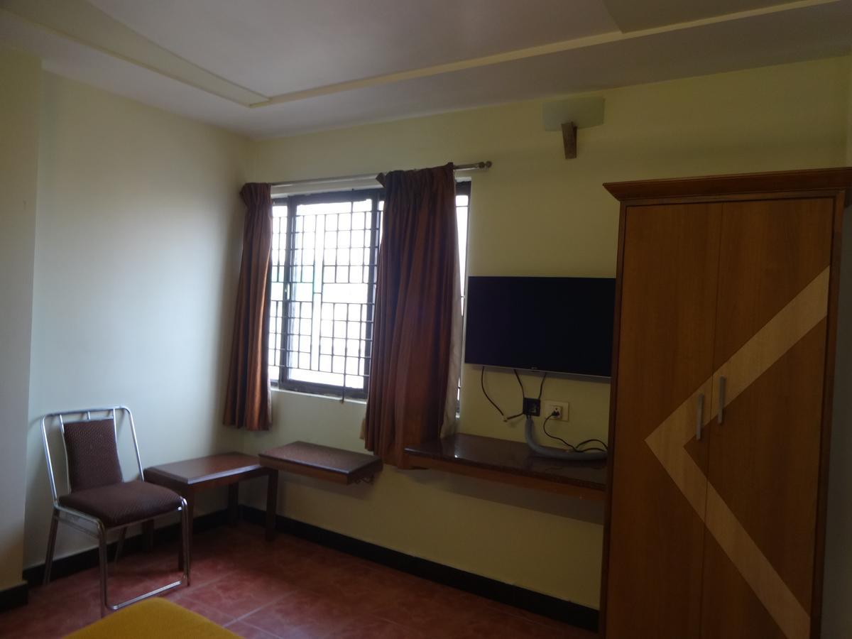 Hotel S R M Central Park Chennai Esterno foto