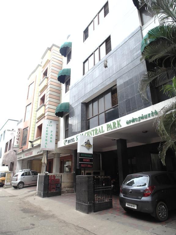Hotel S R M Central Park Chennai Esterno foto