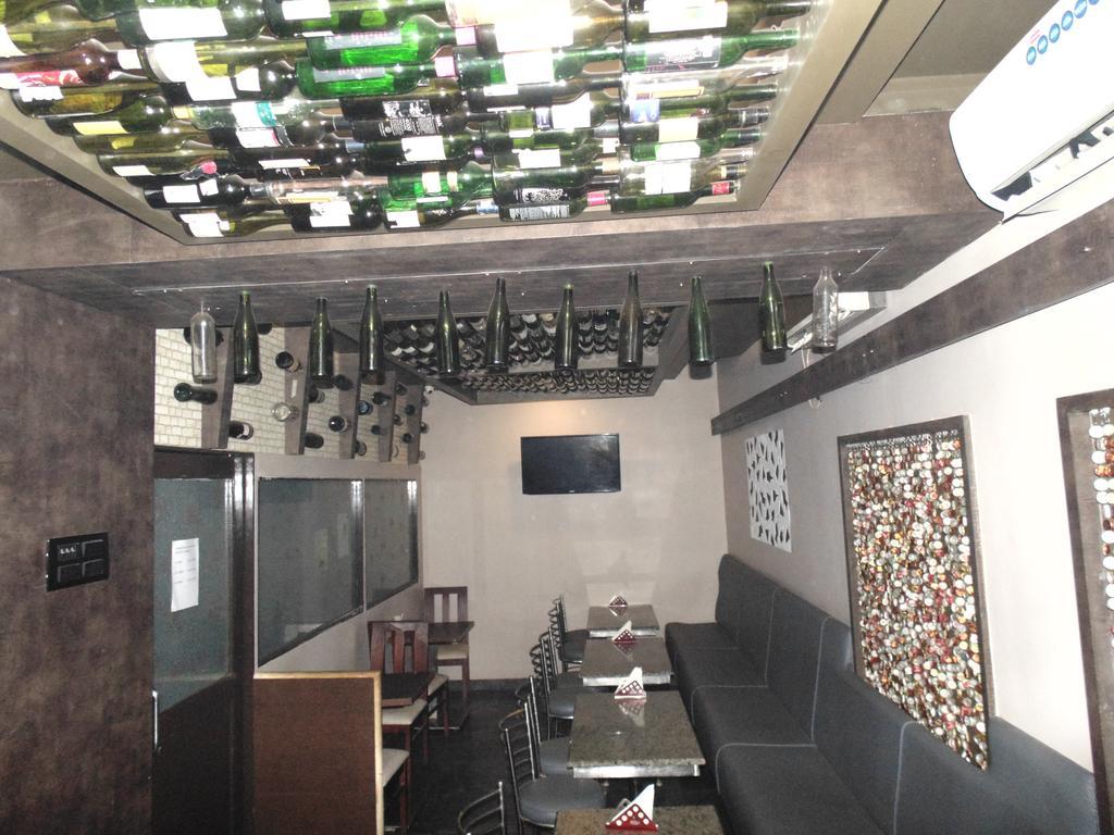 Hotel S R M Central Park Chennai Esterno foto