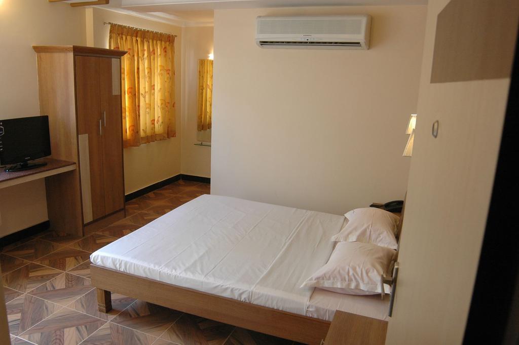 Hotel S R M Central Park Chennai Camera foto